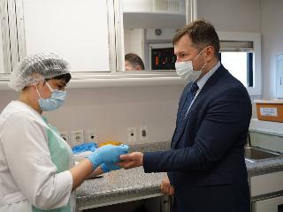 Число коек для больных коронавирусом увеличили в Иркутской области