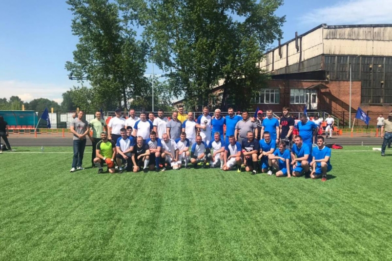 "Единая Россия" в Иркутске провела футбольный турнир в поддержку национальной сборной