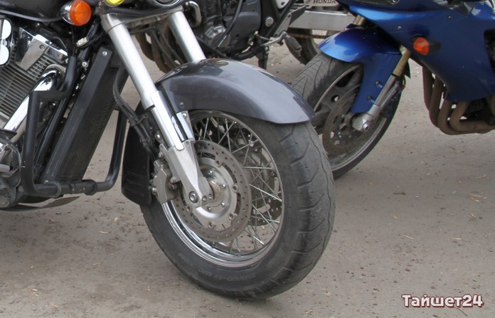 В Тайшете сотрудники ГИБДД взялись за мотоциклистов и мопедистов