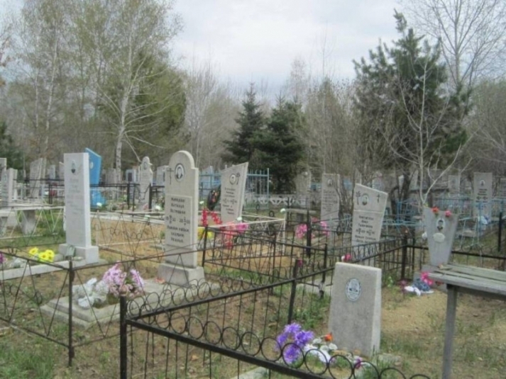 Замглаву ритуальной фирмы в Приангарье обвинили в получении взятки за место на кладбище