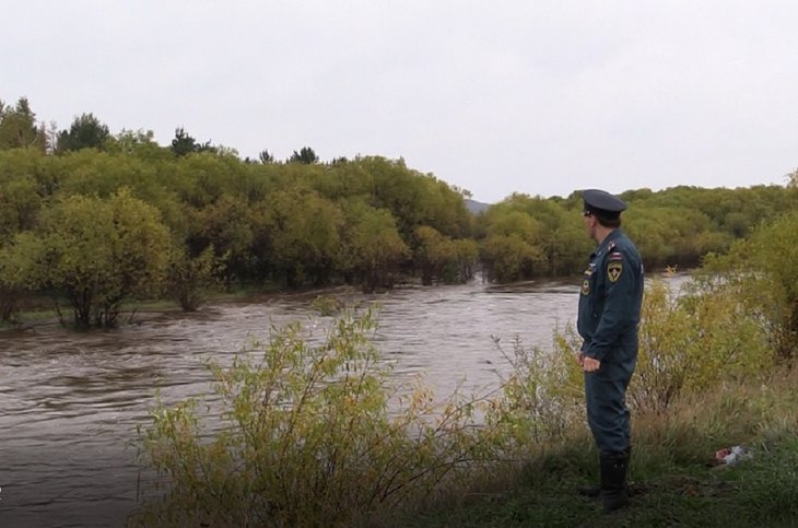 Метеорологи прогнозируют в ближайшие сутки повышение уровня воды на реке Ушаковке в Иркутске