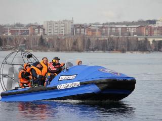 Иркутские спасатели предотвратили попытку суицида на реке Ушаковка