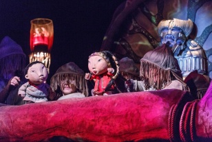 Иркутский областной театр кукол «Аистёнок» принимает участие в международном эколого-этническом фестивале театров кукол