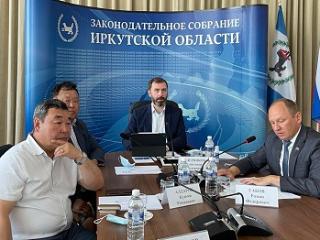 Депутаты ЗС ИО и парламента Якутии намерены сохранить реку Лену и ее притоки