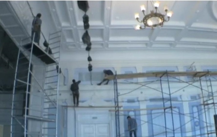 В Иркутской областной филармонии начали первый за десять лет ремонт