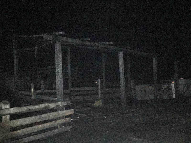 В Иркутской области 9-летняя девочка сожгла соседский сеновал