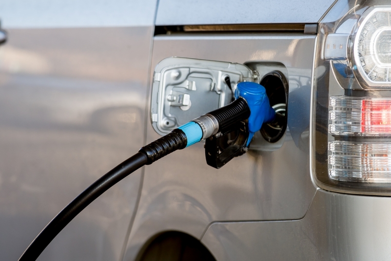 Цены на бензин вновь показали рост в Иркутске