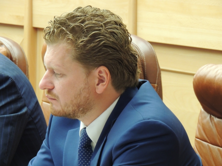 Депутат облпарламента Олег Попов заявился на выборы в ГД РФ по Братскому округу №96