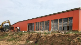Строительство спорткомплекса в посёлке Плишкино планируют завершить раньше срока