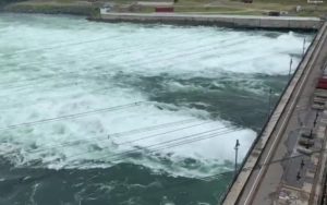 Сбросы воды на Иркутской ГЭС увеличат 20 июля до максимума