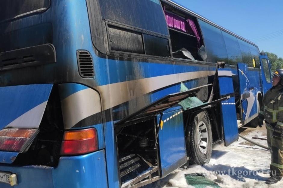 В Иркутске на ходу загорелся рейсовый автобус