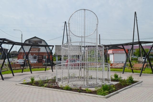 В селе Оёк Иркутского района открыт новый благоустроенный сквер