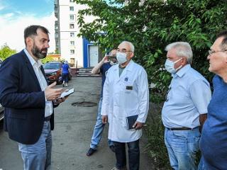 Депутаты ЗС ИО решают проблему с больничными листами в Братске