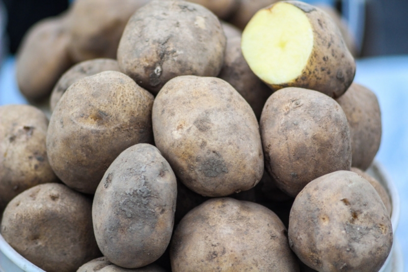 Фермер Андрей Дулин: Производители не повышали оптовые цены на картофель