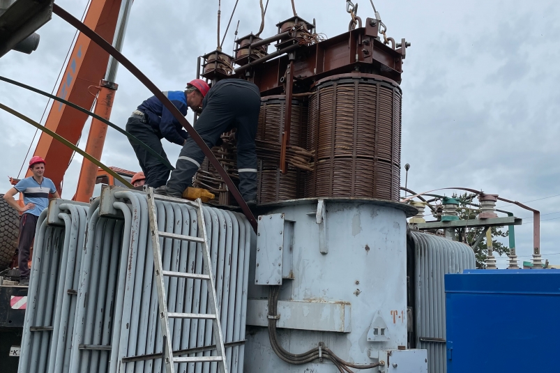 "Облкоммунэнерго" завершило ремонт трансформатора на подстанции "Мелькомбинат"