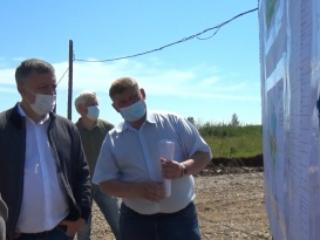 Игорь Кобзев проинспектировал строительство и ремонт соцообъектов в Нижнеудинске