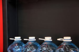 Депутаты ЗС Приангарья передали около 1,5 тысяч бутылок питьевой воды ковидным больным