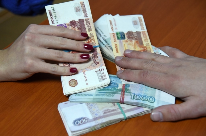 Неужели зарплаты вырастут? В Госдуме собираются изменить систему оплаты труда россиян
