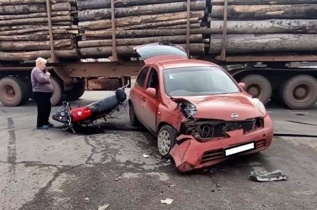 3 человека погибли и 65 пострадали в ДТП в Иркутской области за неделю
