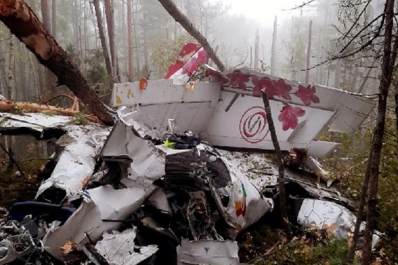 Авиакомпания организует похороны погибших в авиакатастрофе в Иркутской области
