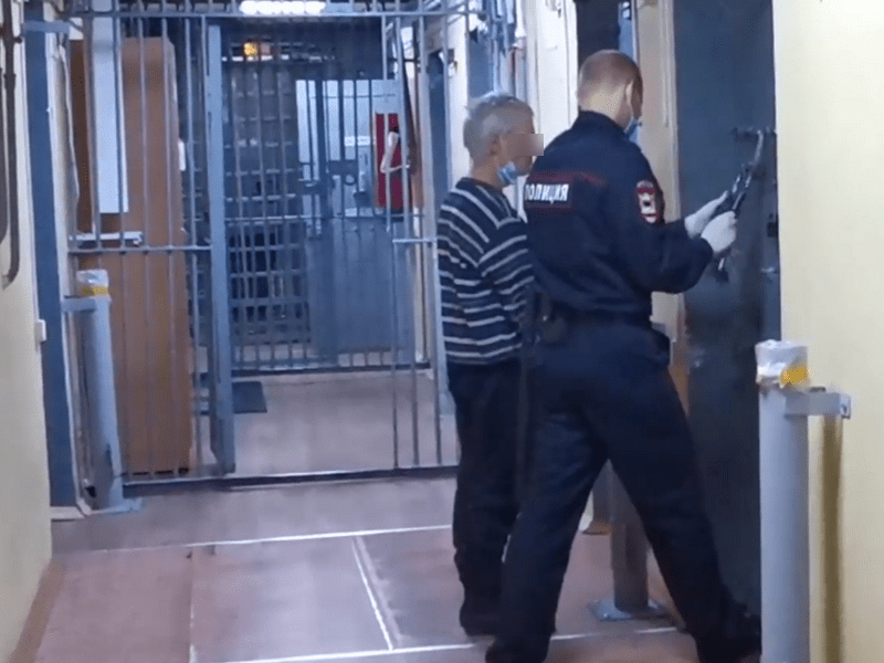 Вора-домушника задержали в Ангарске