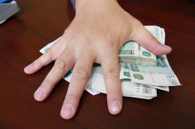 Нижнеудинские коммунальщики получили зарплату после вмешательства прокурора