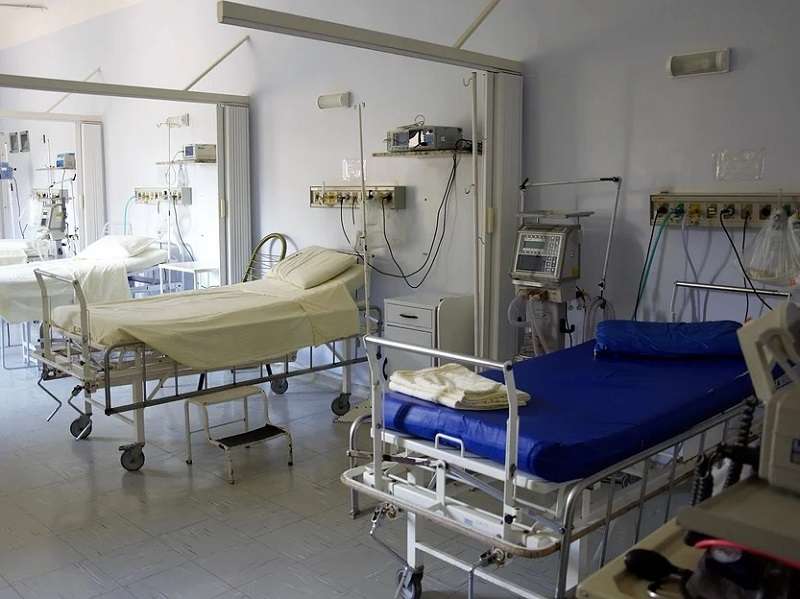 В больницы Приангарья за сутки госпитализировали 61 больного коронавирусом