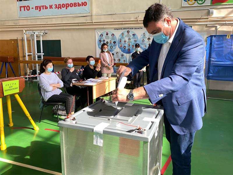 Руслан Болотов проголосовал на выборах в Госдуму РФ