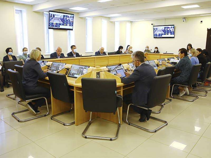 Профильный комитет ЗС рекомендовал принять законопроект об общественном обсуждении бюджета
