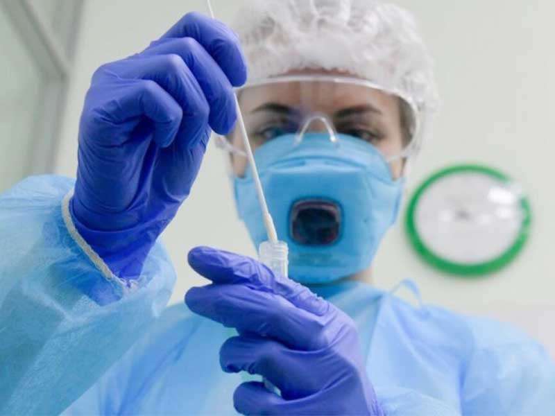369 новых случаев коронавируса выявили в Иркутской области за сутки