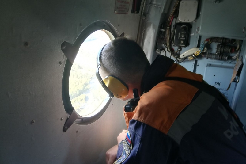 Спасатели Прибайкалья привлекли вертолет Ми-8 МЧС к поискам пятерых пропавших волонтеров
