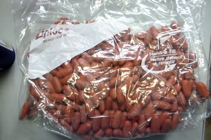 Иркутские таможенники нашли 308 таблеток с клофелином в посылке из США
