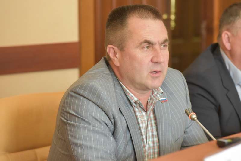 По инициативе депутата Гордумы Алексея Колмакова планируется возвести дополнительный учебный блок школы №63 