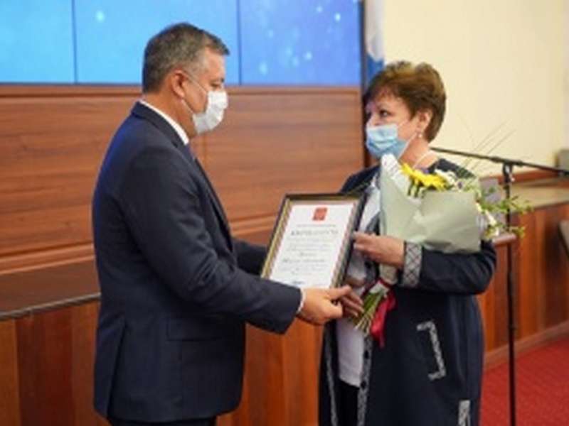 Более 20 жителей Иркутской области получили государственные награды