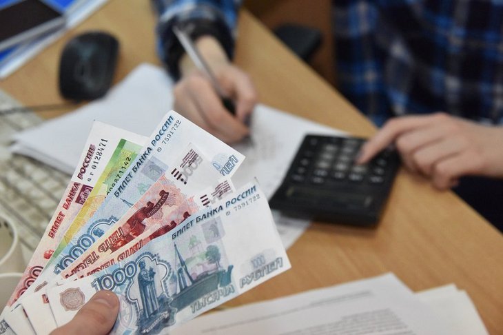 Иркутск занял 15-е место среди 100 городов России по уровню зарплат