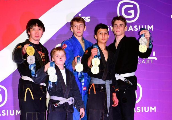 Иркутские борцы завоевали пять золотых медалей на международном турнире по бразильскому джиу-джитсу