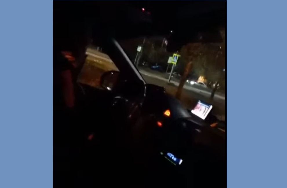 В соцсетях братчане активно обсуждают видео, на котором мужчина заманивает несовершеннолетнюю в машину