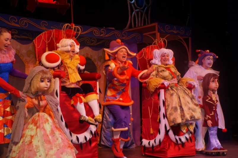 Театр кукол "Аистёнок" в Иркутске закрыли на двухнедельный карантин из-за коронавируса