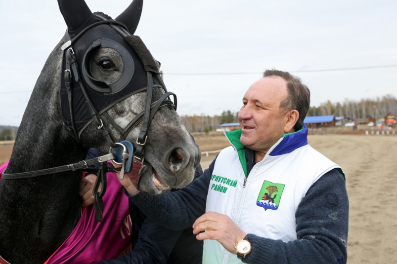 Леонид Фролов: Большая честь принимать конные соревнования в Иркутском районе
