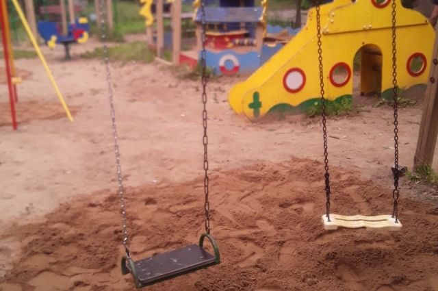 168 детских площадок отремонтируют в Октябрьском округе Иркутска