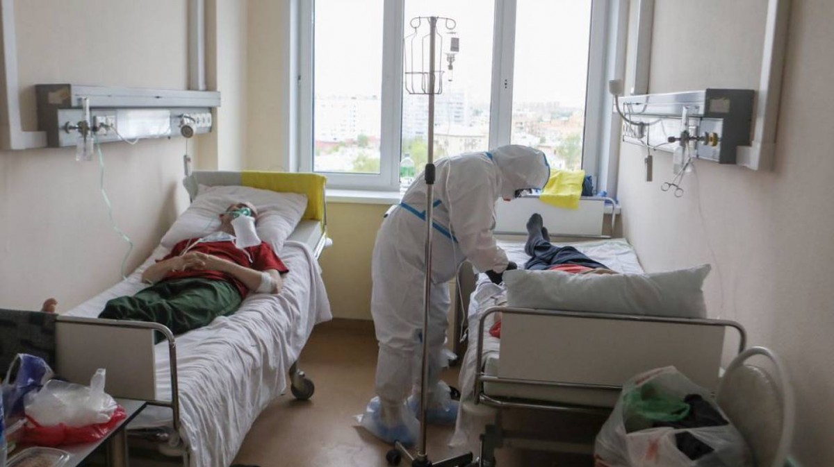 Более 3,7 тысяч зараженных коронавирусом проходят лечение в больницах Иркутской области