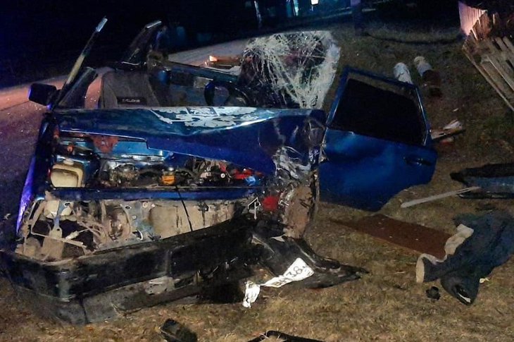 В Тулунском районе 18-летний водитель ВАЗ пострадал  при столкновении с автомобилем Mazda