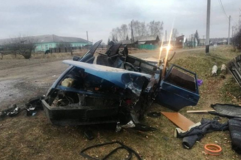 18-летний водитель ВАЗа пострадал в ДТП с Mazda в Тулунском районе Иркутской области