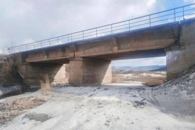 Депутаты ЗС Приангарья контролируют работы по ремонту дорог и благоустройству территорий