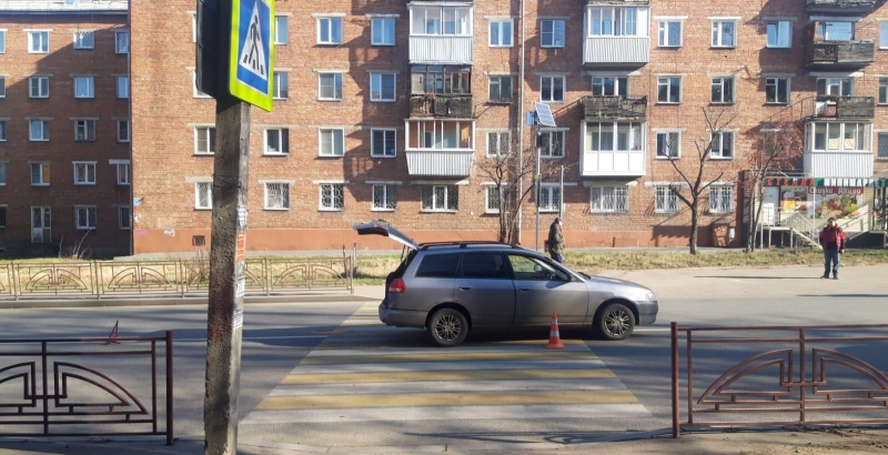 В Иркутске водитель Nissan сбил пятиклассника на пешеходном переходе