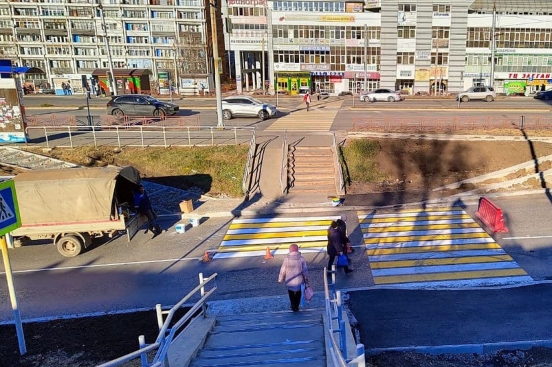 Депутат Думы Иркутска объяснил зачем нужны рядом два пешеходных перехода в Солнечном