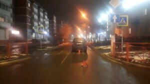 Автоледи сбила 16-летнюю девушку на пешеходном переходе в Шелехове