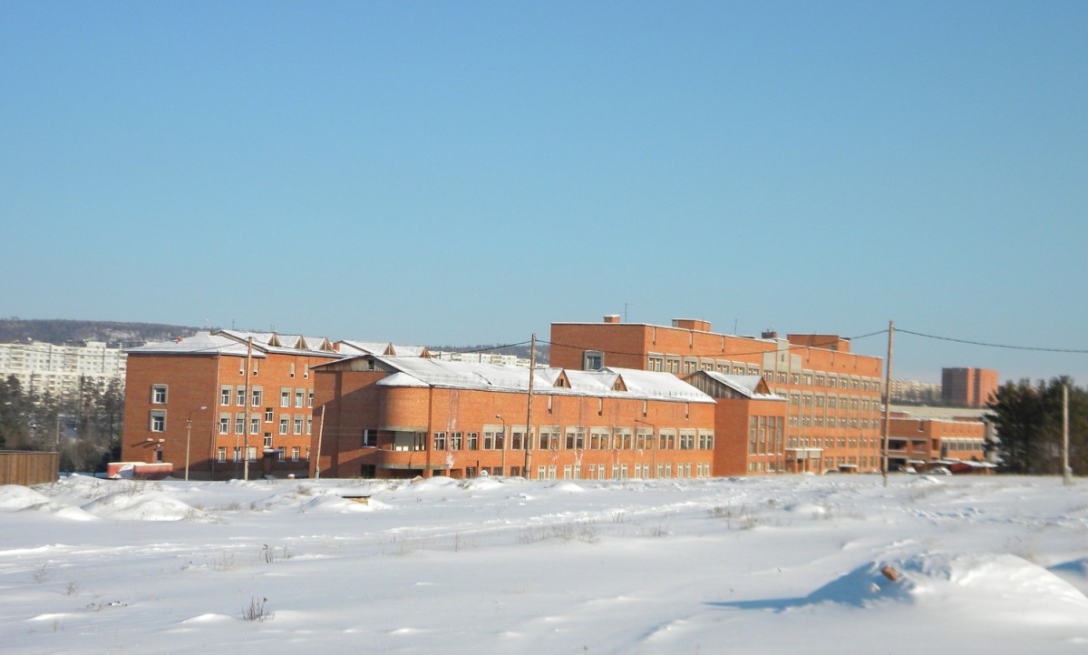 Для постановки на кадастровый учет трех недостроенных зданий у районной больницы из бюджета Братска выделят свыше 100 тысяч рублей