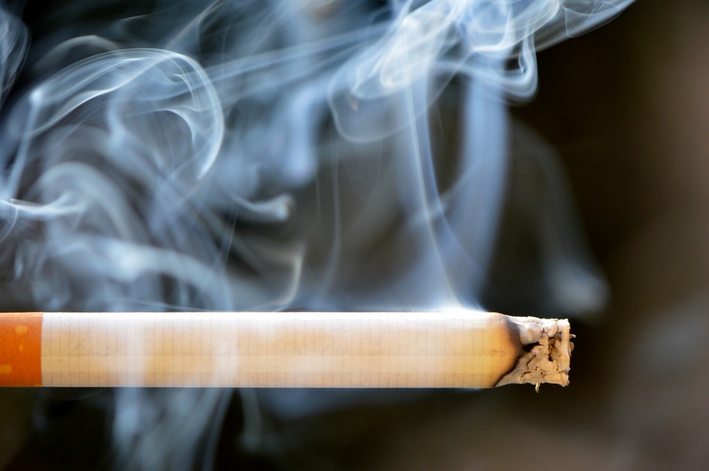 Каждый третий взрослый житель Иркутской области курит каждый день