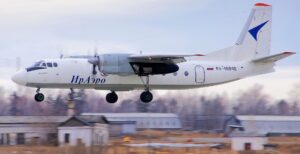 Первый регулярный рейс совершил самолет АН-24 из Иркутска в Усть-Илимск